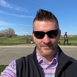 Meet your Posher, Justin